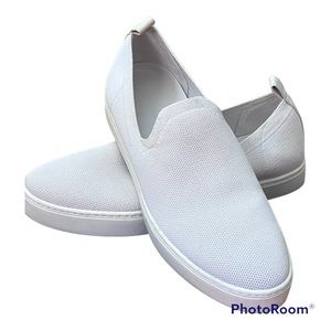 Banana Republic size 9 slip on sustainable sneakers